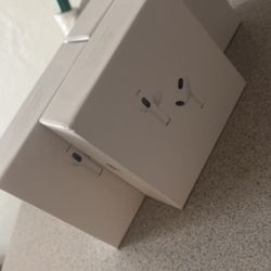 AirPod Gen 3 