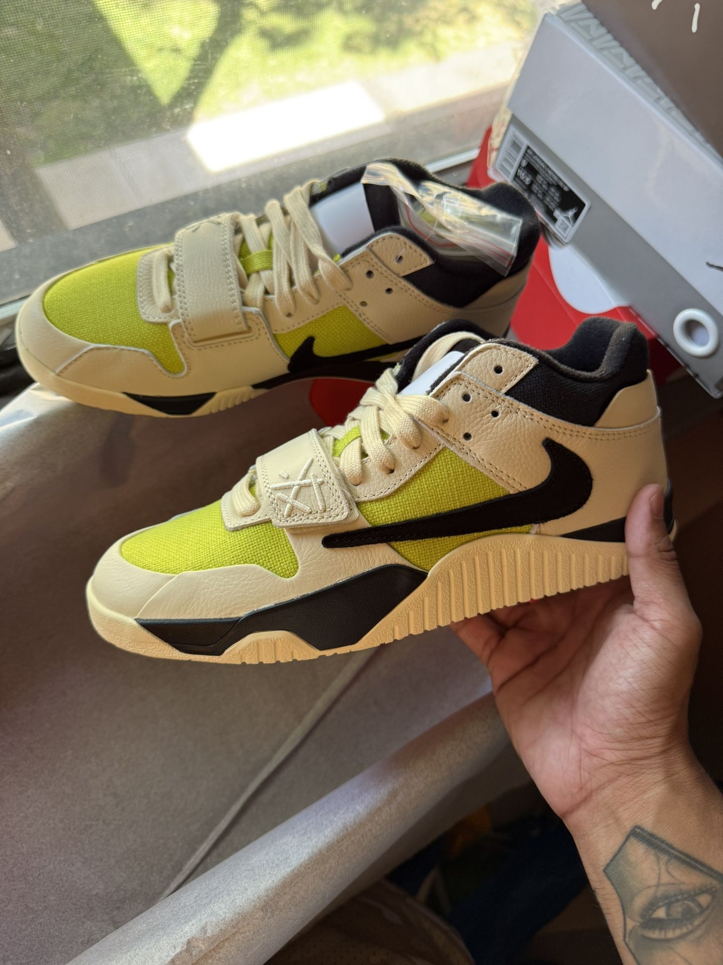 Jump man Jack Bright Cactus 8.5