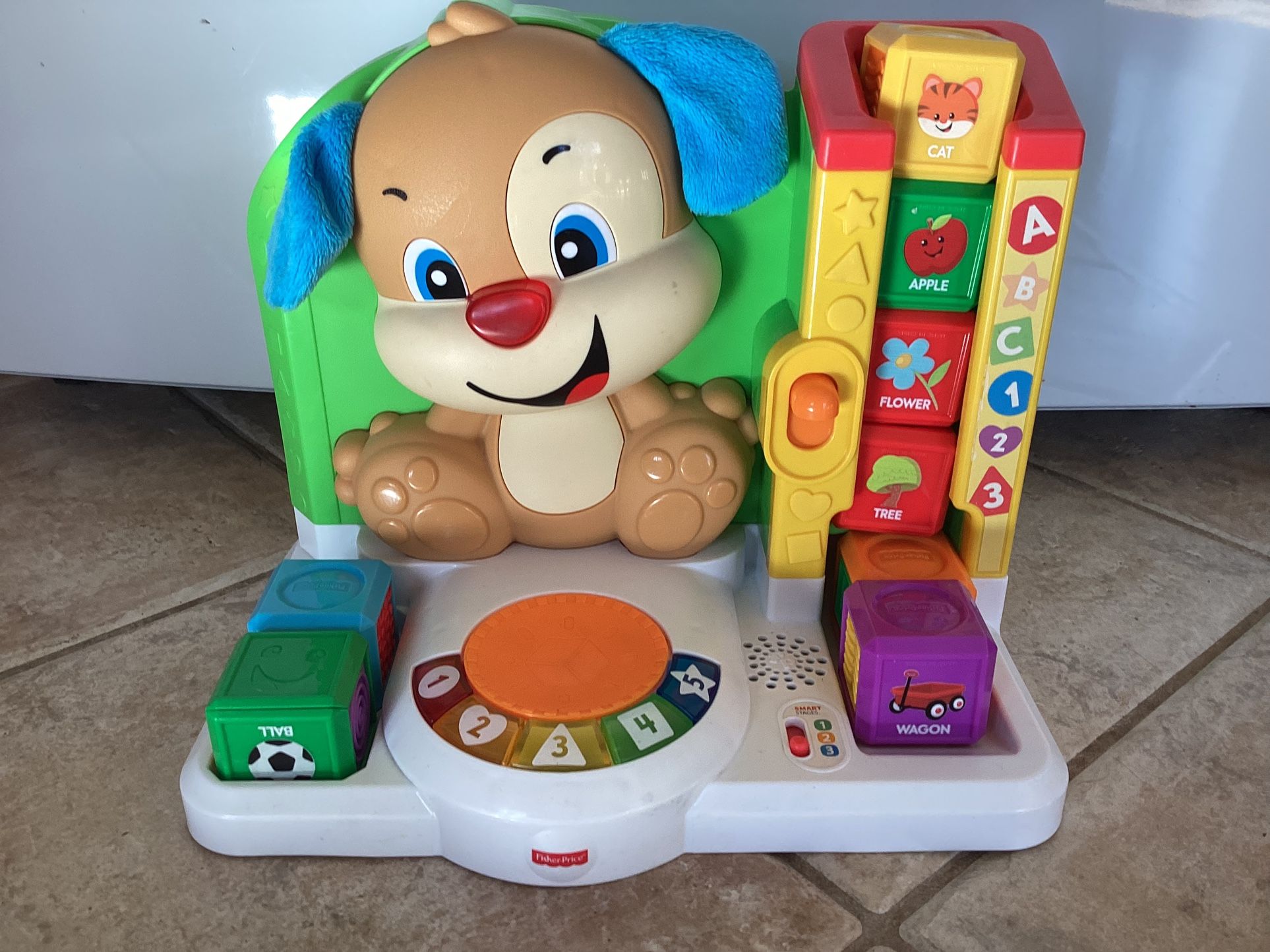 Fisher Price Laugh and Learn First Words Smart Puppy