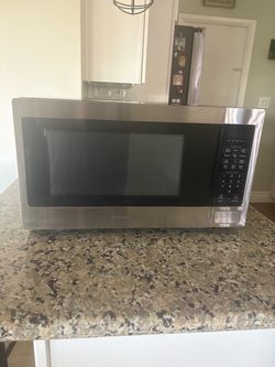 Kenmore Stainless Steel Countertop Microwave
