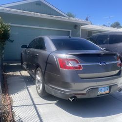 2012 Ford Taurus