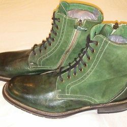 Rare Trask Green Wingtip Boots