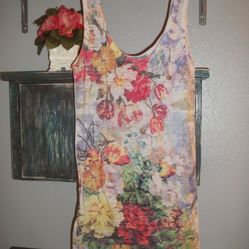 "Hip Happening In The Past" women's size Small floral tank top