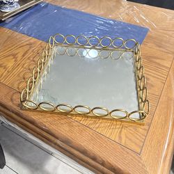 Glass decoration plate