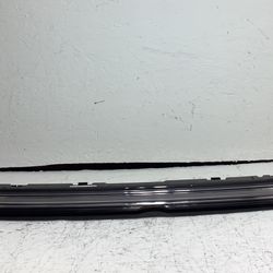 2024-2025 Volkswagen Atlas Running Light (1BB) 