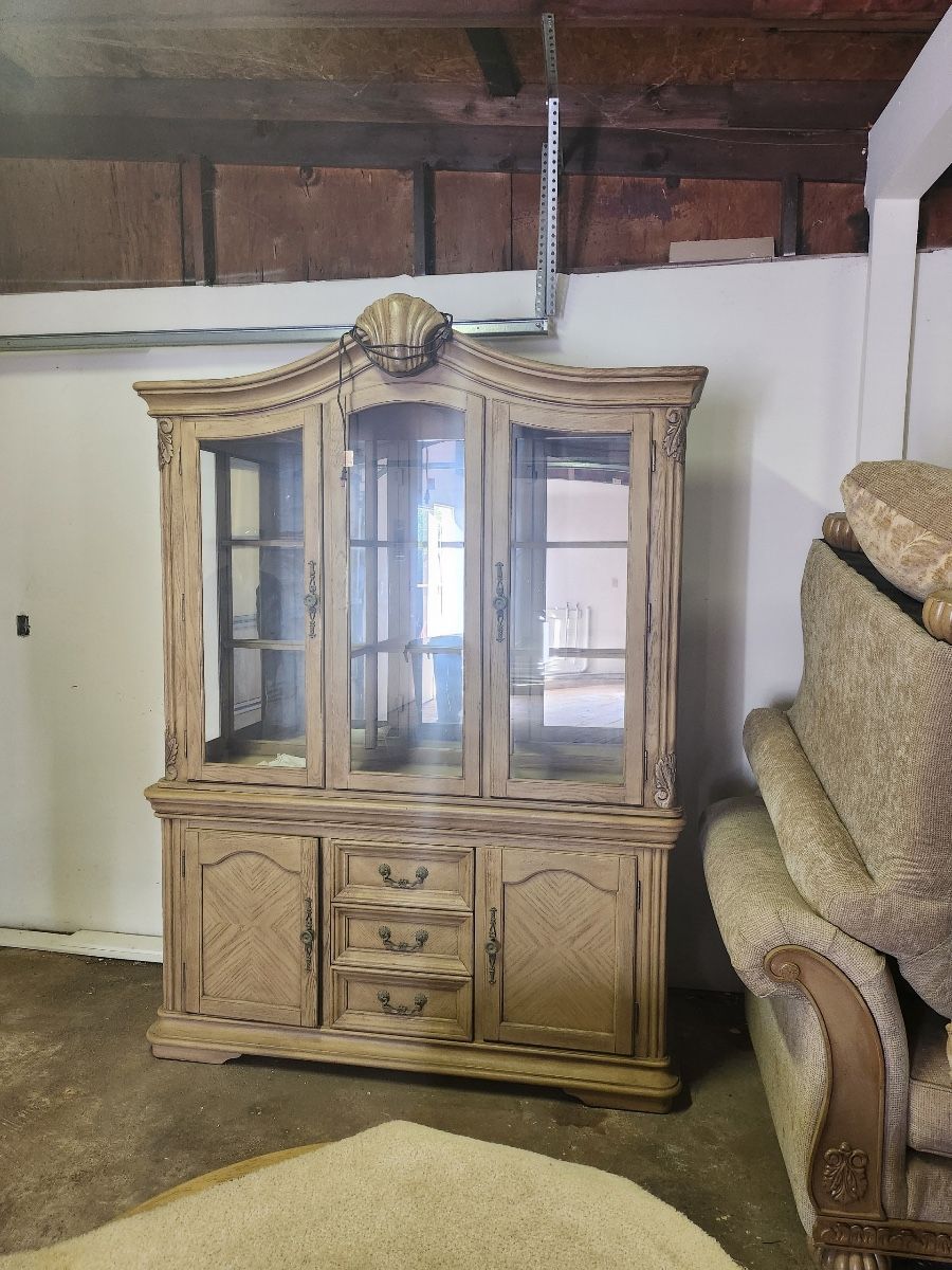 China Cabinet 