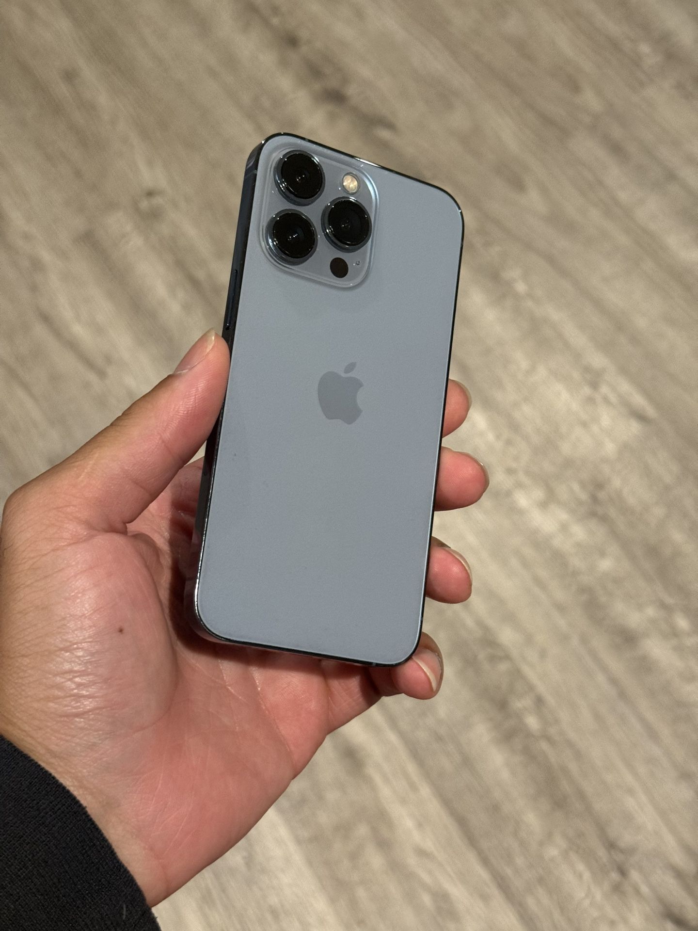 IPhone 13 Pro UNLOCKED -256GB  Blue -
