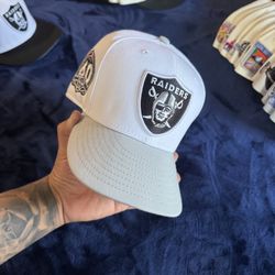 Raiders Firted