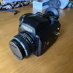 📸 Pentax 645N Medium Format Film Camera + 75mm f/2.8 Lens – Excellent Condition!