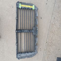2018-20 Ford F-150 Shutter (Auto Parts)