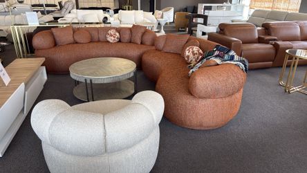 Olivia Camel Set of 3 Living Room Set (high end )
