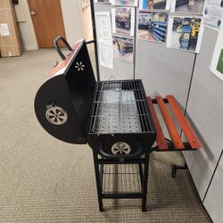 NEW  OUTDOOR GRILL