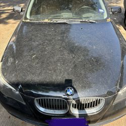 2009 bmw 528i SELLING FOR PARTs , every single part is available. I will update the listing as the parts are sold. Let me know what you need and I wil