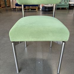 Modern Velvet Dining Chair with Silver Legs Green Upholstered Armless Side Chair Velvet Upholstered