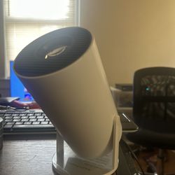 HY300 Smart Projector