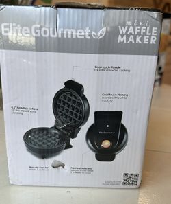Mini Waffle Maker