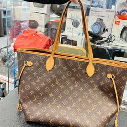 LOUIS VUITTON Neverfull MM Monogram Tote Bag Purse