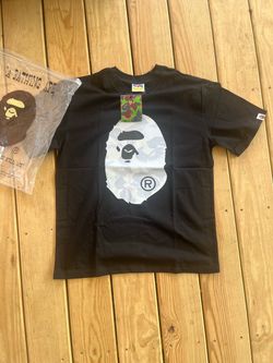 A bathing ape size M