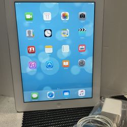 Apple iPad 2nd Gen 16GB WiFi  9.7” iPad—Silver complete 