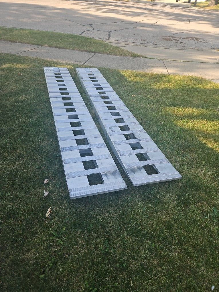 9' Aluminum Ramps 10000lb