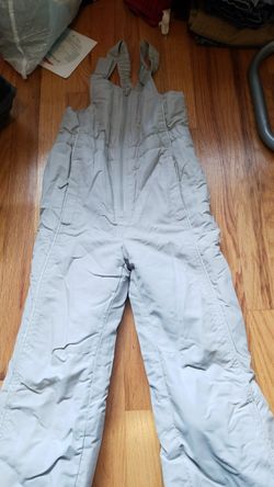 Snowsuit size 4-5 xs $12