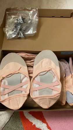 Kids ballet shoes