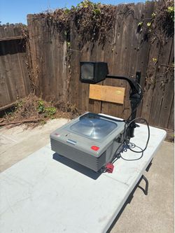 Overhead projector