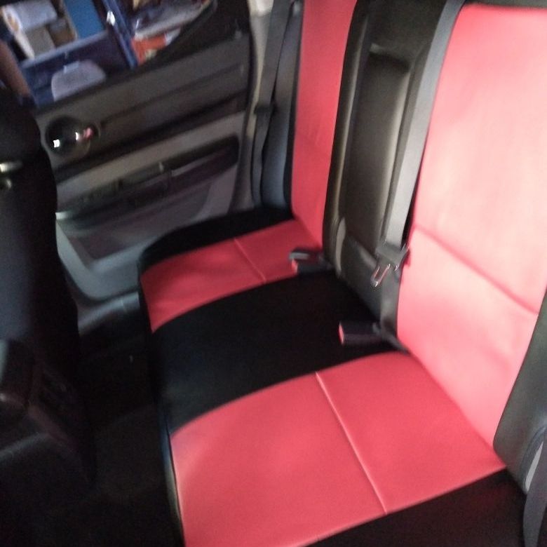 CUSTOM AUTO SEAT COVERS