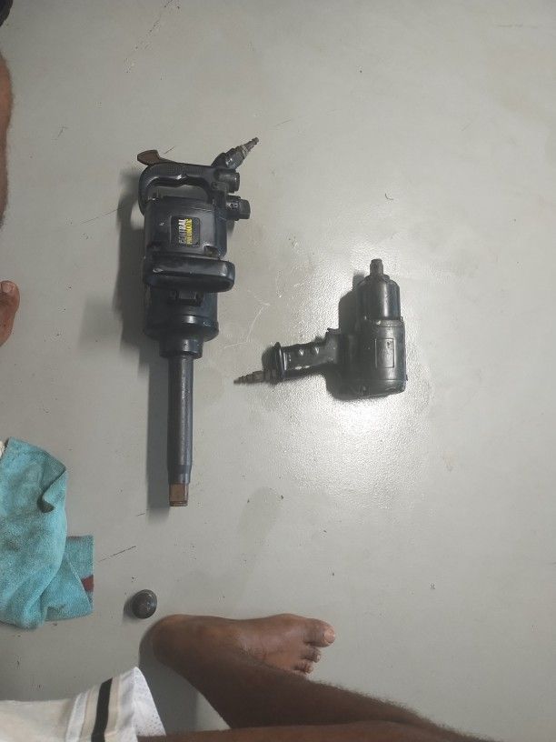 Air Impact Wrench/ Central Pneumatic