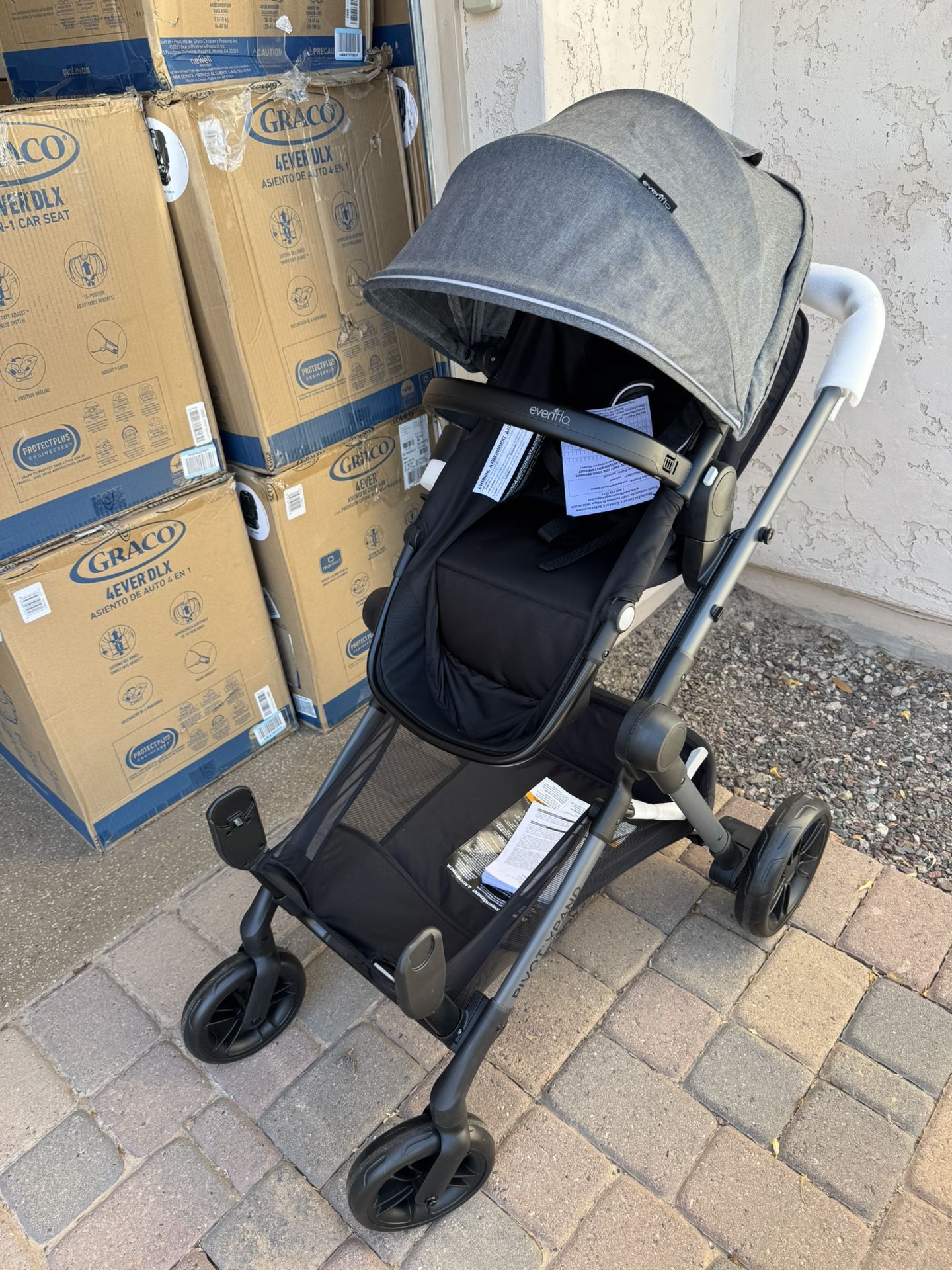 New! Evenflo Pivot Xpand Single To Double Stroller