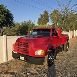 1995 Ford F-700