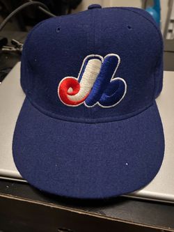 Vintage 90s Montreal Expos  Fitted (71/8)