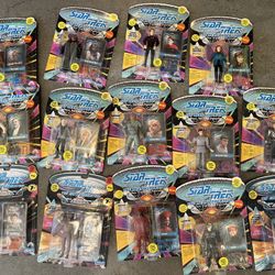 Star Trek Action Figures - 14 Total