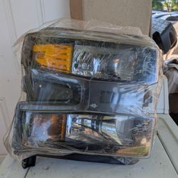 Headlight Right Passenger Side for 19 20 21 22 Chevrolet Silverado 1500 RH