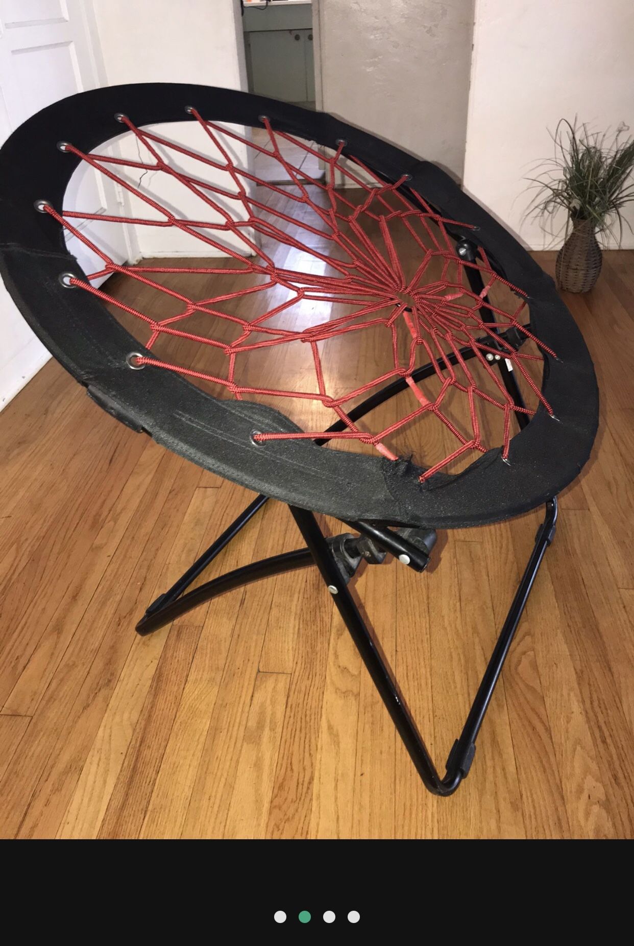 Bungee chair