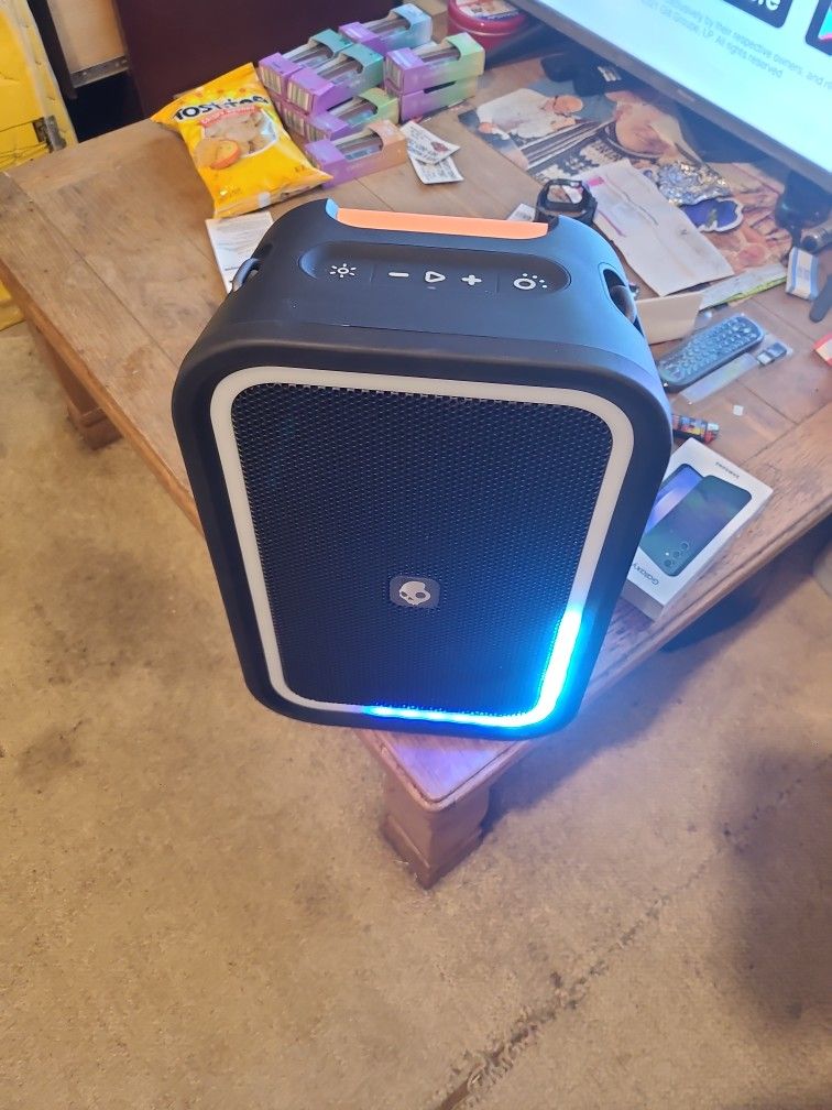 Skullcandy Stomp Party Speaker Xt