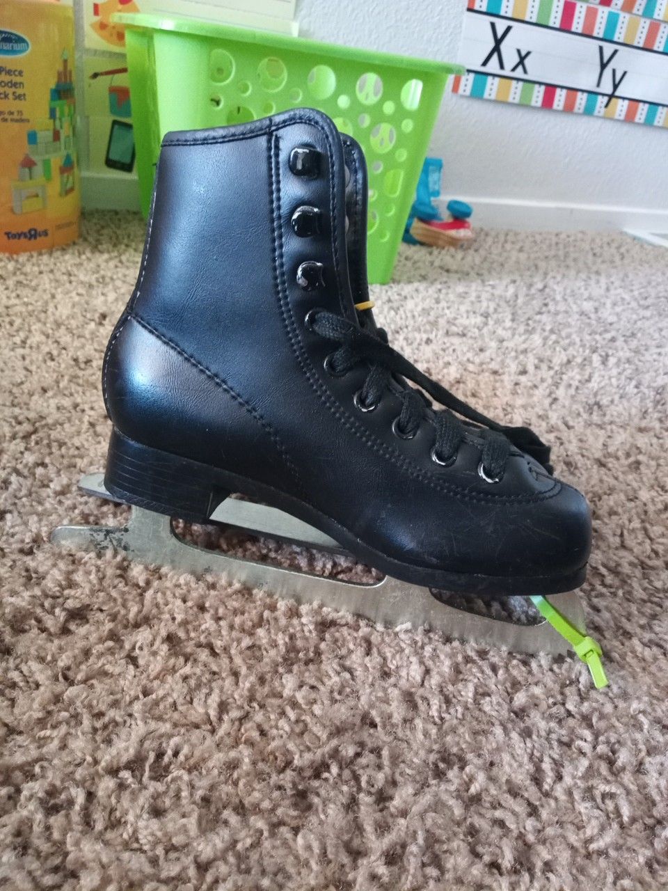 ice skates for kids
