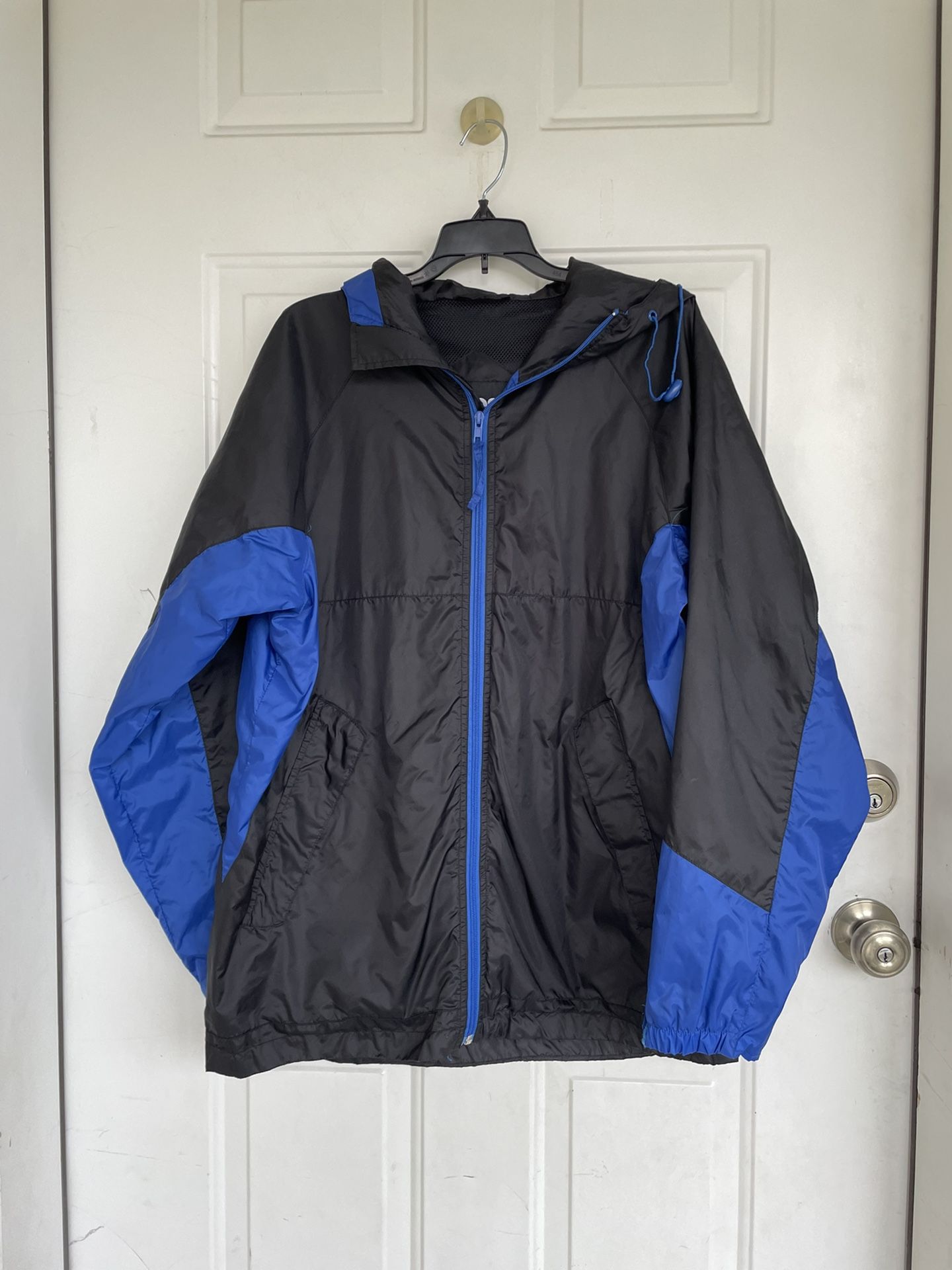 Totes Mens Jacket Lightweight Rain Coat Hooded Waterproof Jacket size L
