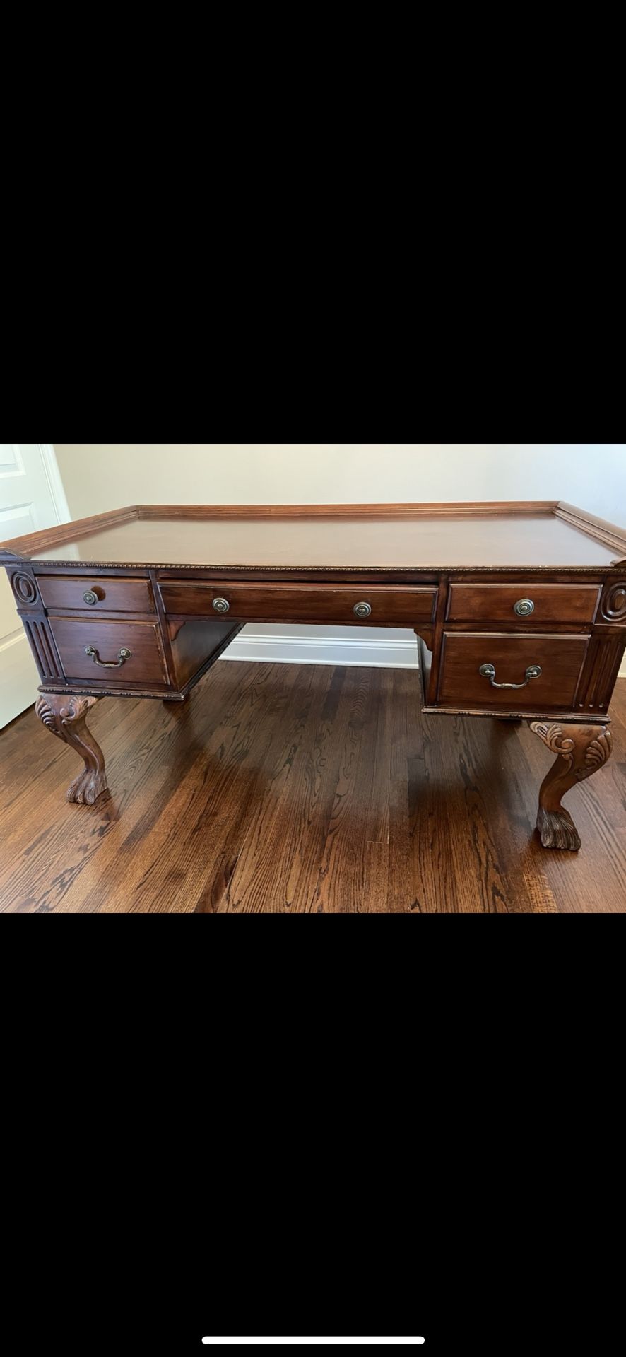 ANTIQUE CLAW FOOT DESK