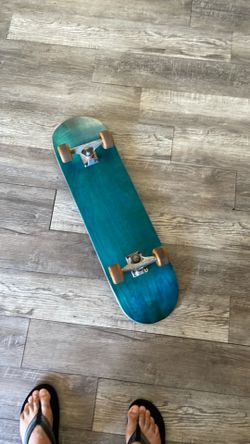Skate board