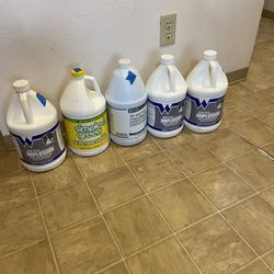 Floor Cleaning Supplies 
