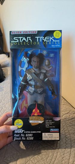 Star Trek Collector Series Worf Action Figure