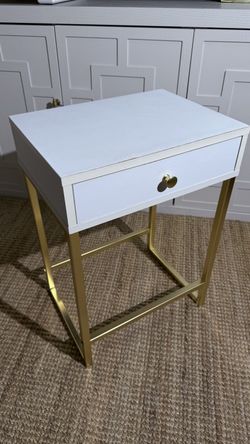 White end table