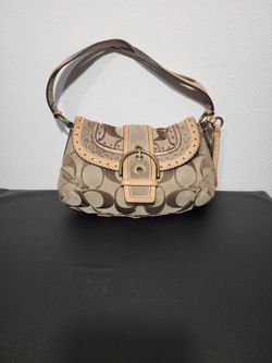 👜 COACH Soho Y2K Signature Studded Flap Handbag 👜