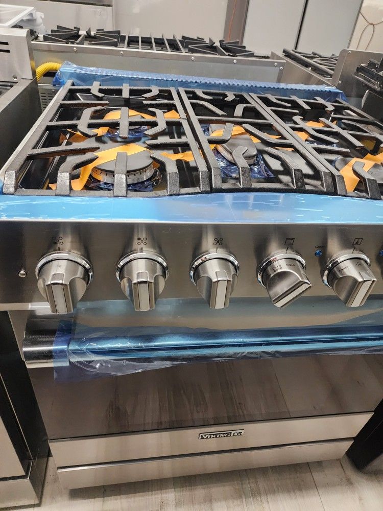 Viking Range 30 Inch Wide Stainless Steel Dual Fuel