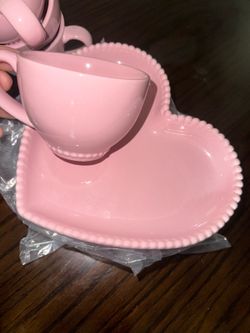 princess house cup and heart plates (4 )