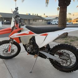2019 KTM 350 XCF – 38 Hours – Loaded w/ Extras