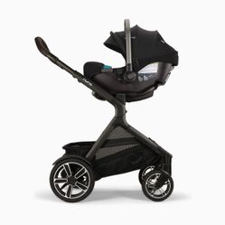 Nuna Bundle: (1) Stroller + (1) Carseat + (2) Travel Bags