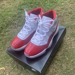 Jordan 11 Cherry