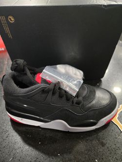 4.5 Y Black and Red Air Jordan 4 RM